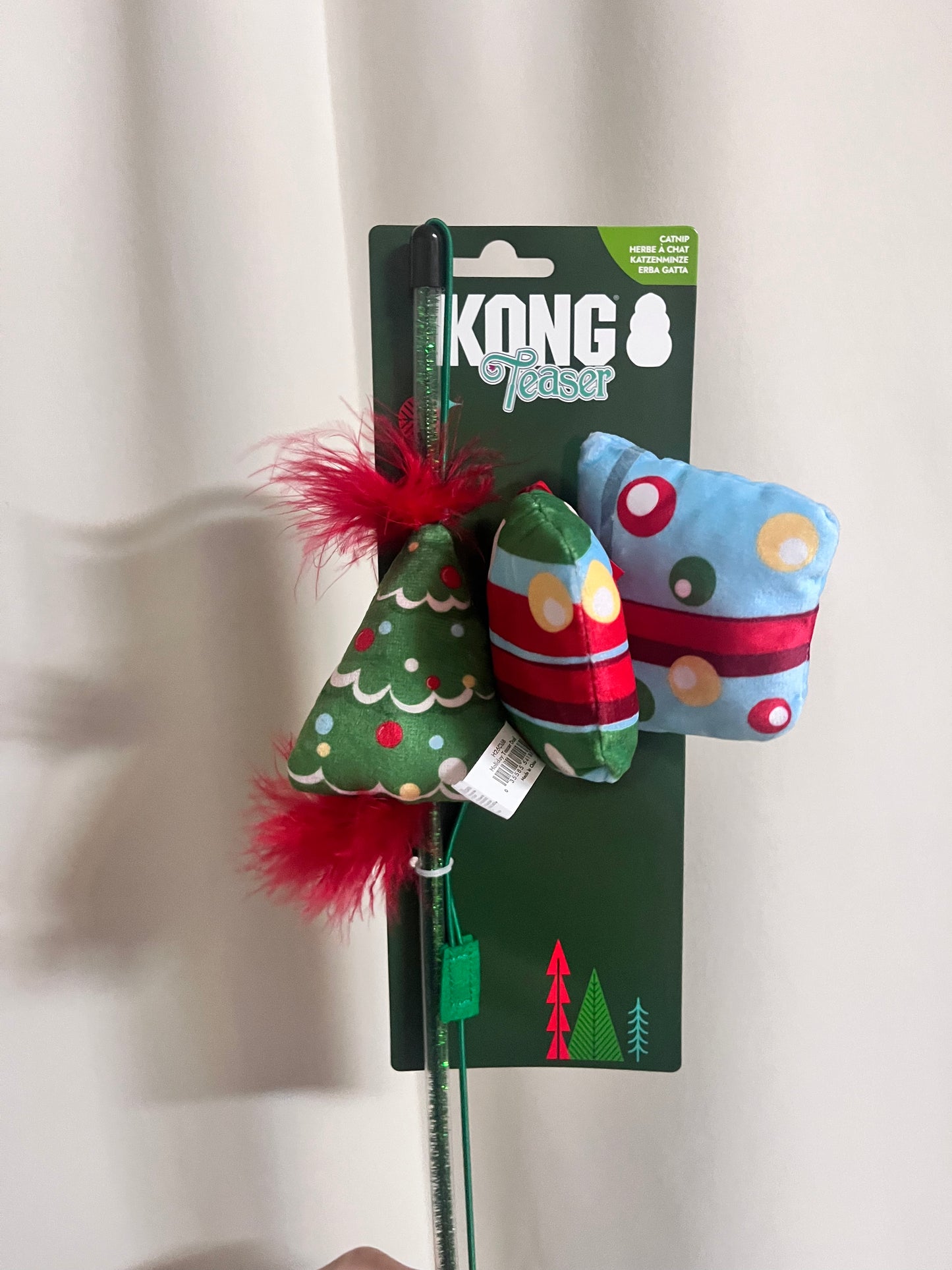 KONG Cat Holiday Dual Teaser